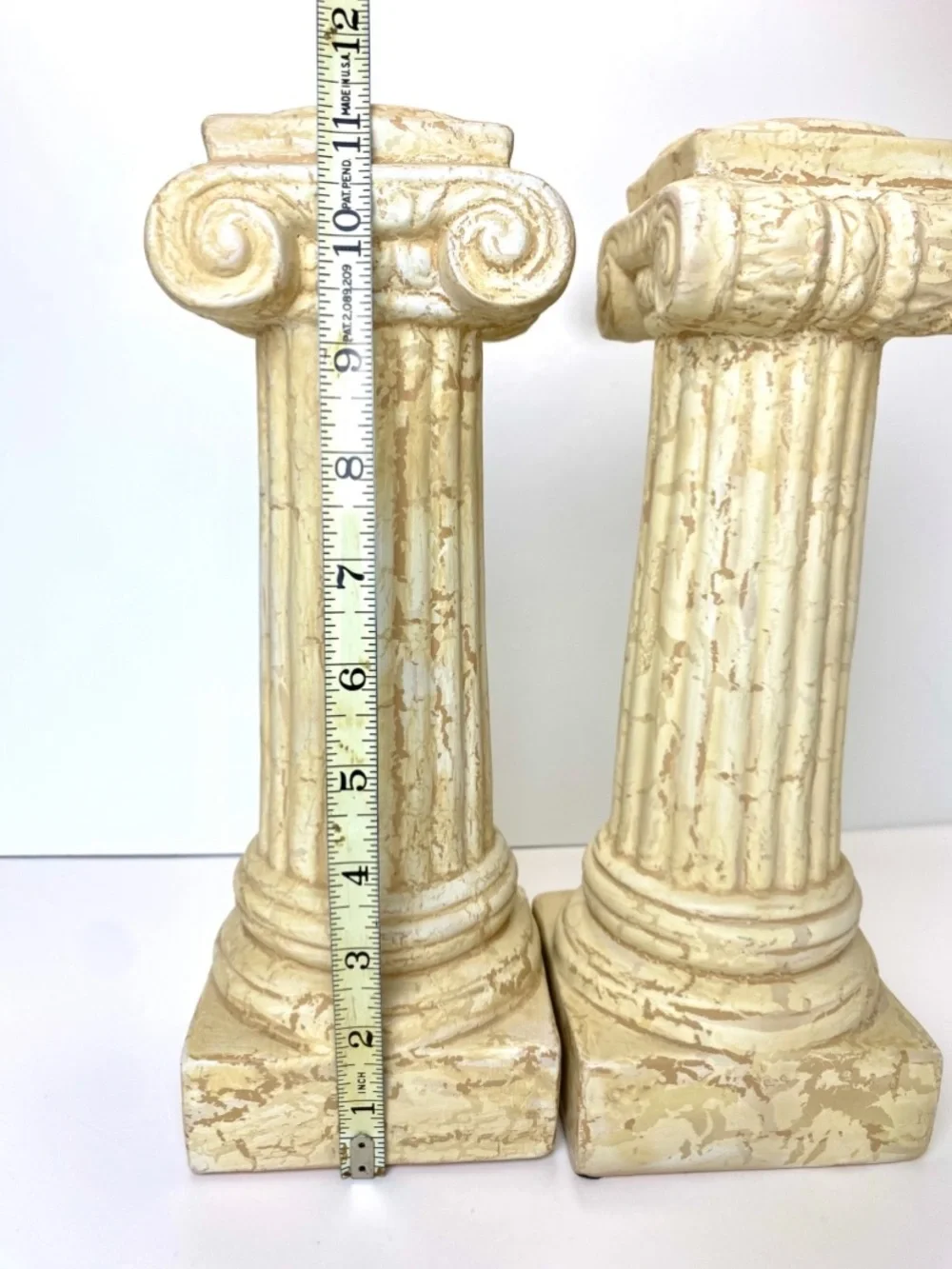 Set of 2 Vintage Greek Column Candlesticks in Aged Neutral Finish - Picture 7 of 10